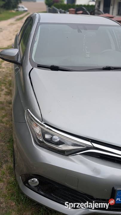Toyota Auris II 16 FLSALON POLSKAValvematic Sława sprzedam