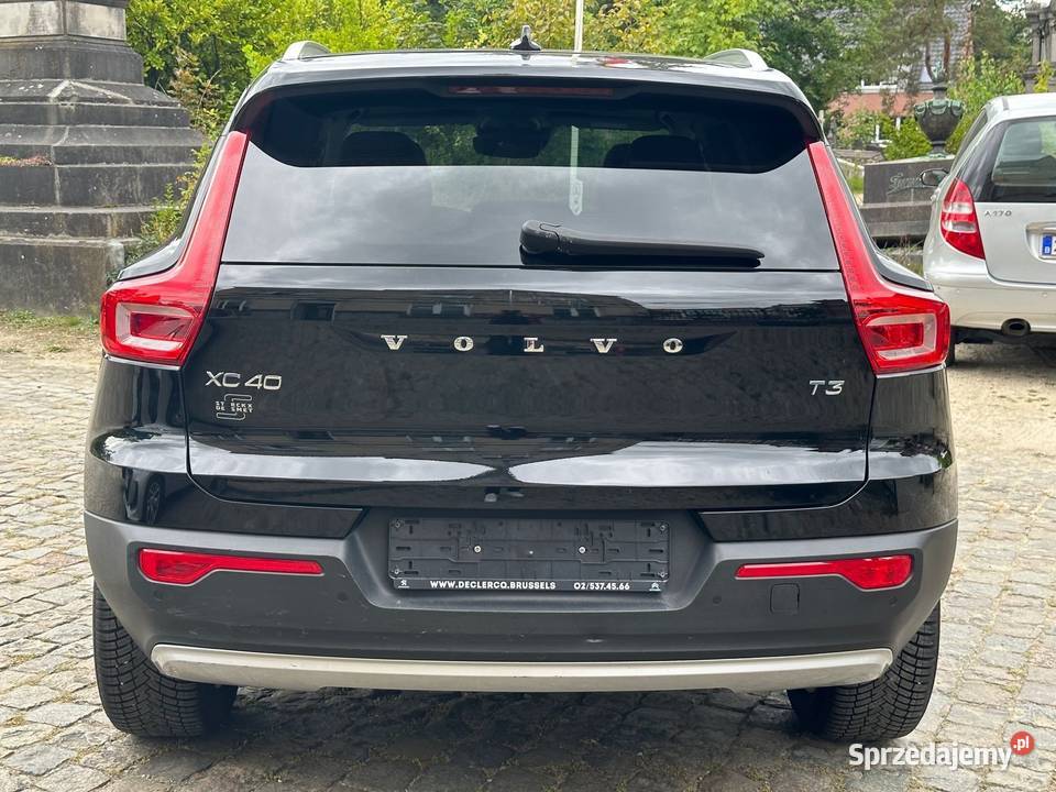 2019 Volvo XC40 15 T3 Momentum Warszawa
