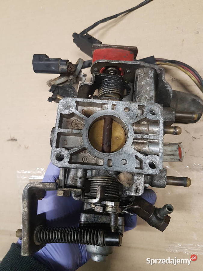 FORD FIESTA 11 13 GAZNIK WTRYSK PALIWA WEBER