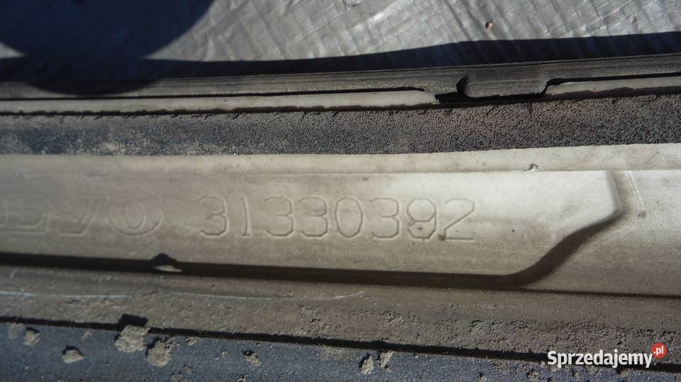 NAKŁADKA LISTWA ZDERZAKA TYŁ VOLVO XC40 Ruda Śląska