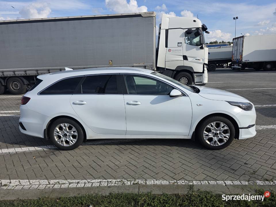 Kia Ceed Kombi Polski salon jeden właściciel 1600cm3 Suchań sprzedam