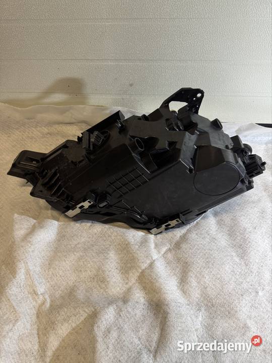 Lampa prawy przód Volvo XC60 II 18 Full Led prawe Jasienica
