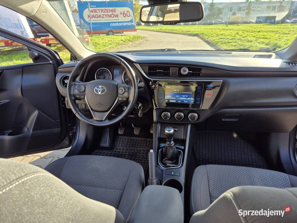 Toyota Corolla Toyota Corolla 16 VVTi Sedan poduszka powietrzna Radom