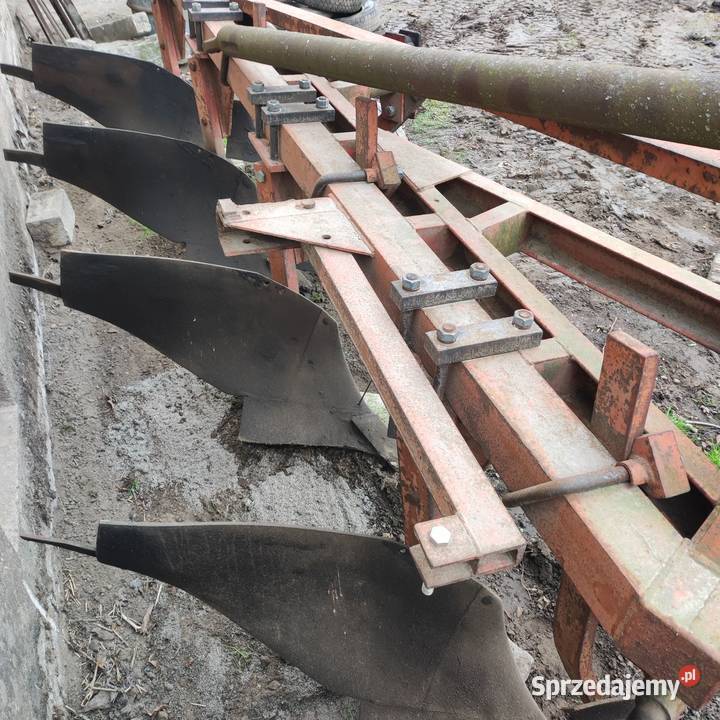 Pług zagonowy 5skibowy 41 opolskie Polska Cerekiew