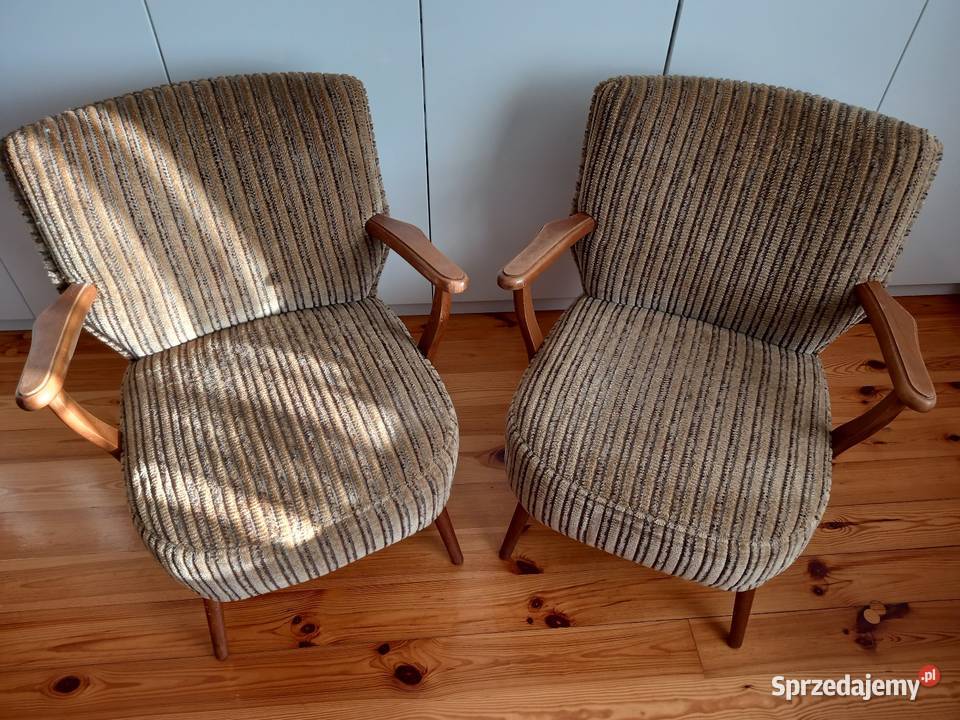 Stare fotele z podłokietnikami PRL vintage 67cm
