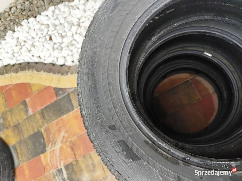 Opony zimowe Nokian Tyres 21570R16 Samochodowe Kraśnik sprzedam