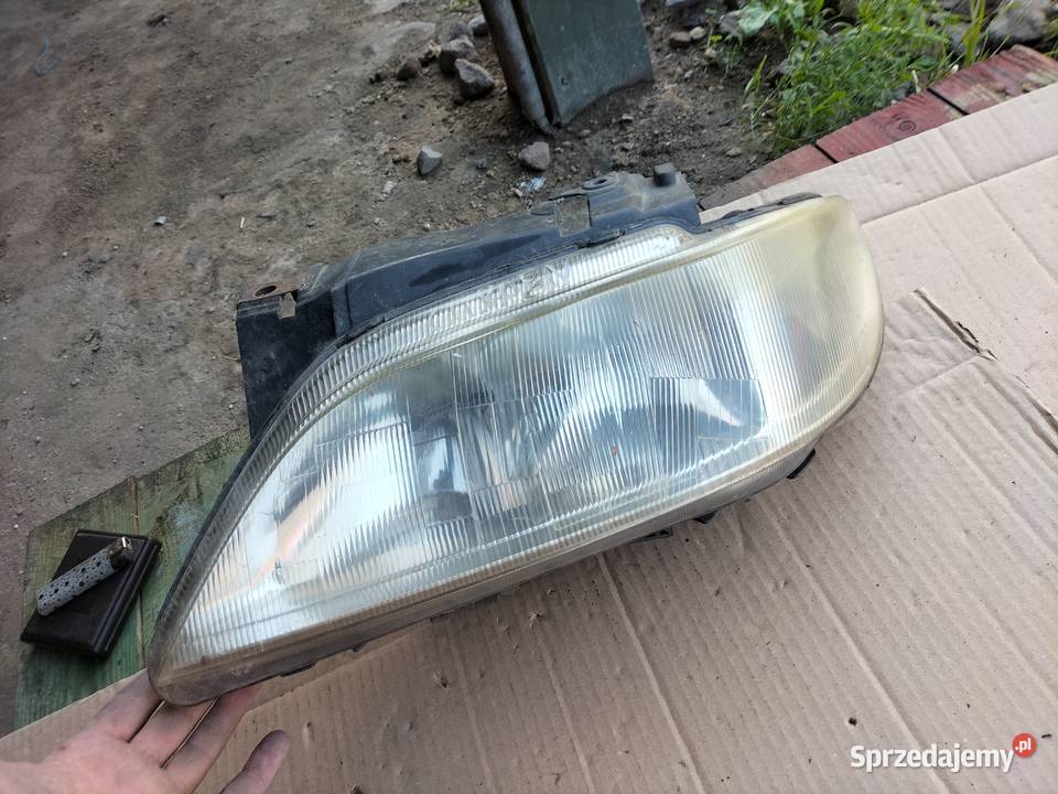 CITROEN XSARA LAMPA PRZÓD LEWA Kamień-Kolonia sprzedam