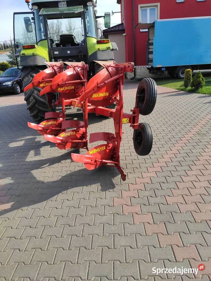 Pług 3 skibowy obrotowy Niemeyer nieuszkodzony sprzedam