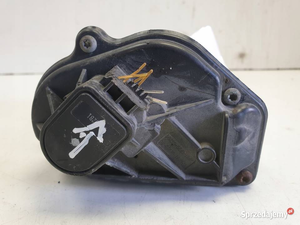 PRZEPUSTNICA Volvo V70 III 20 16V 4M5GFA Chełm sprzedam