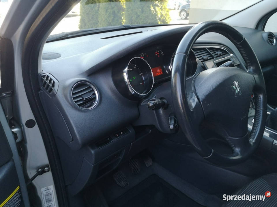 Peugeot 5008 20 HDI 150 Klimatronik ALU 16 7 lakier metallic Strzegom
