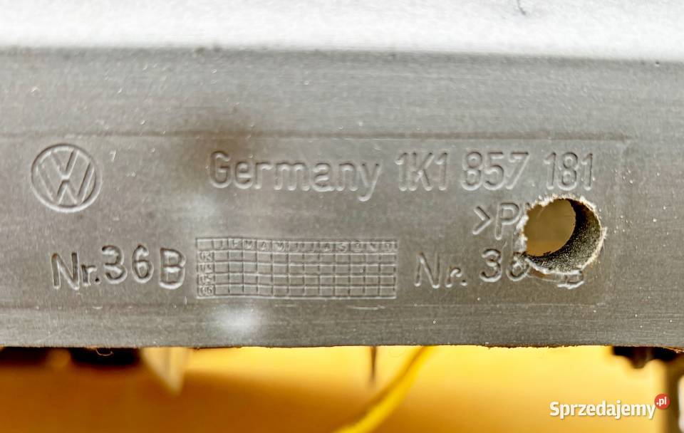 VW GOLF V 5 DESKA ROZDZIELCZA KOKPIT 1K1857181 Radom sprzedam