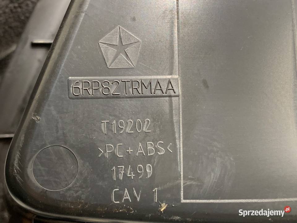 SCHOWEK KONSOLI JEEP CHEROKEE KL SUV 6RP82TRMAA osobowe sprzedam