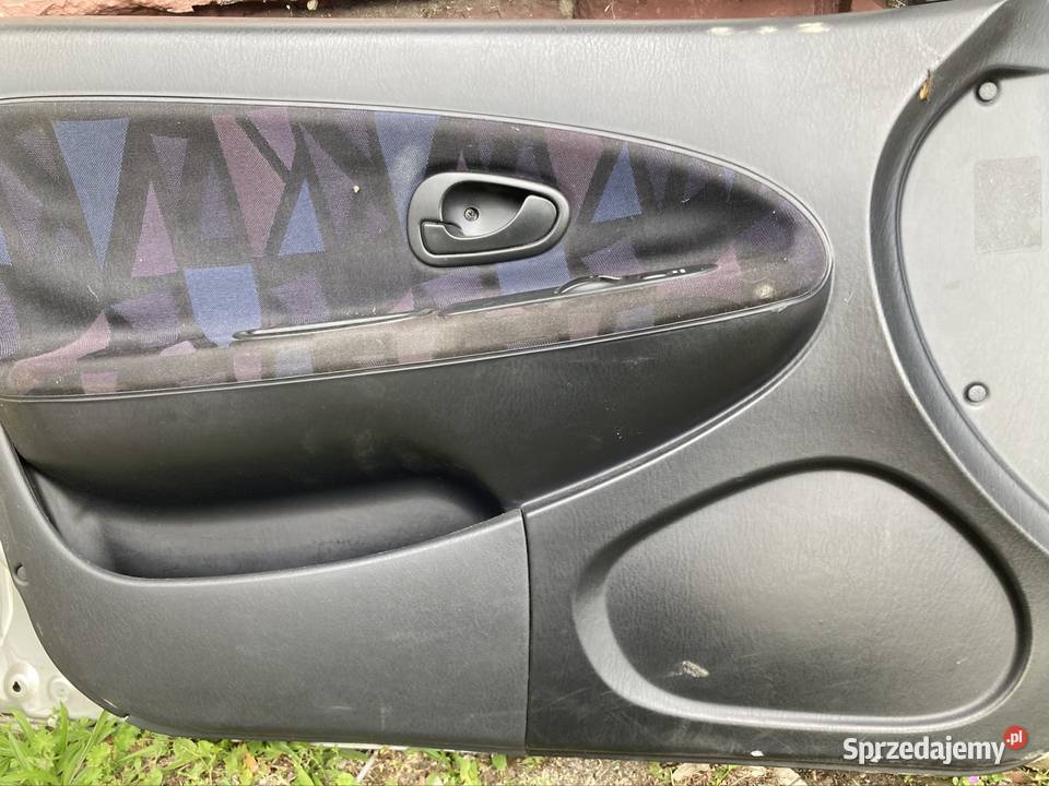 Mitsubishi carisma drzwi prawe przednie osobowe Drzwi Gorzów Wielkopolski