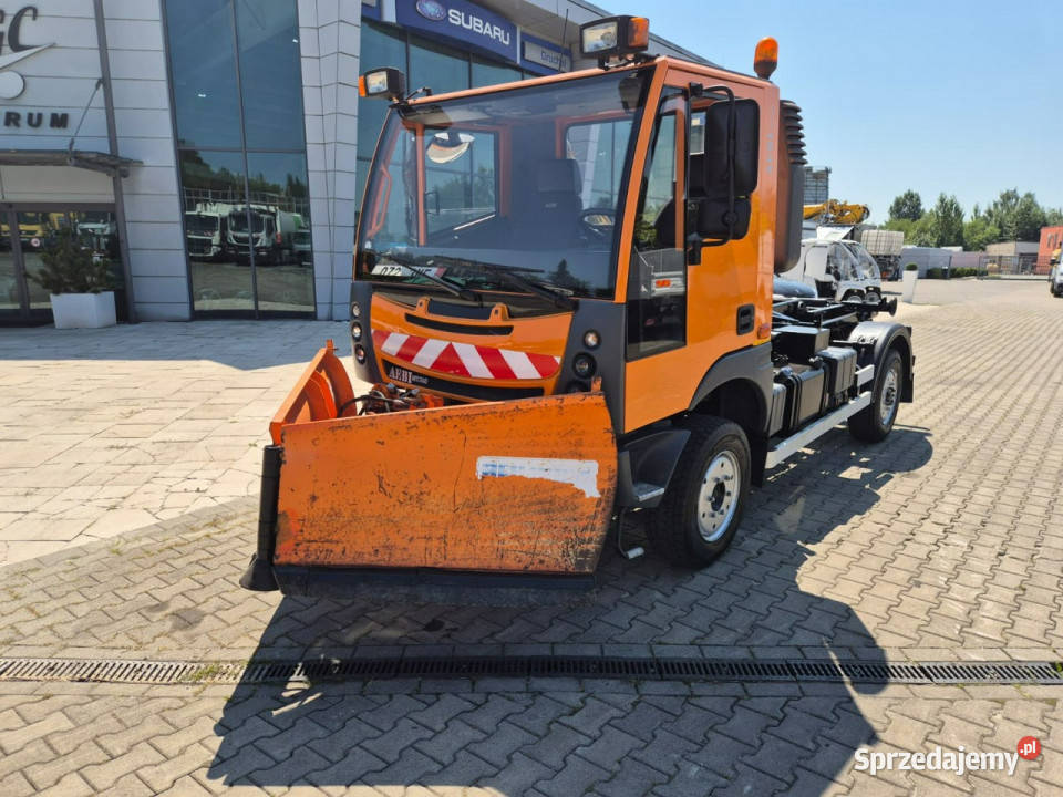 piaskarki inny AEBI MT740S 4X4 AEBI MT 740S 4X4 Pługi (piaskarki) Łaziska Górne