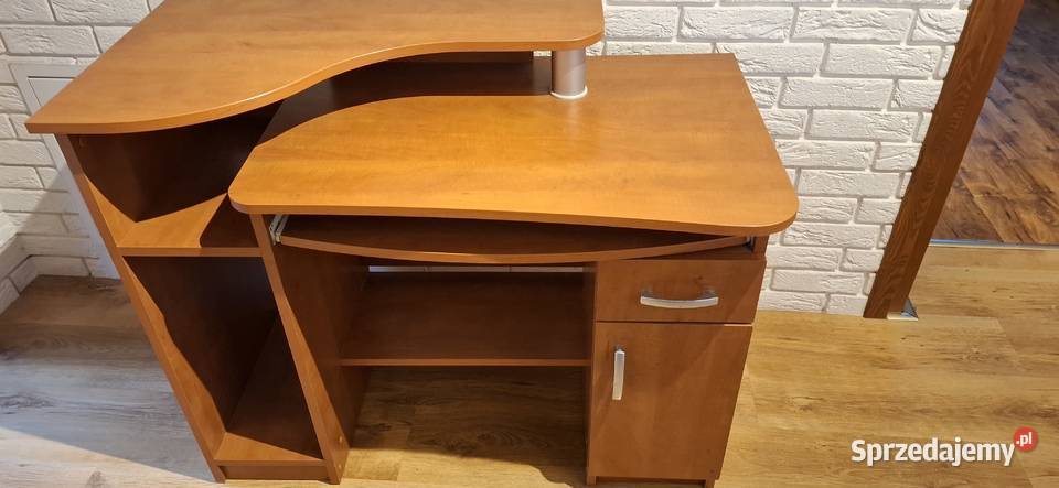 Sprzedam biurko i fotel obrotowy łódzkie