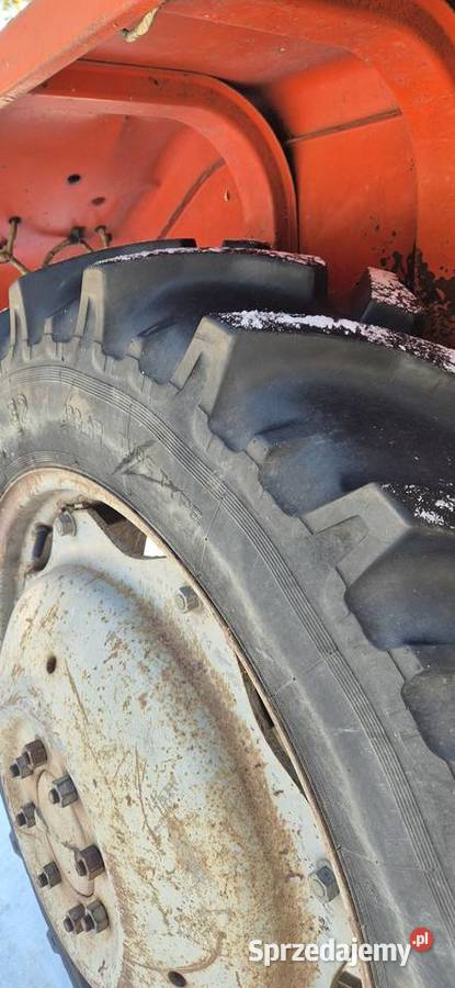 Massey Ferguson 255TUZpług do śniegu Stefanów Suserski