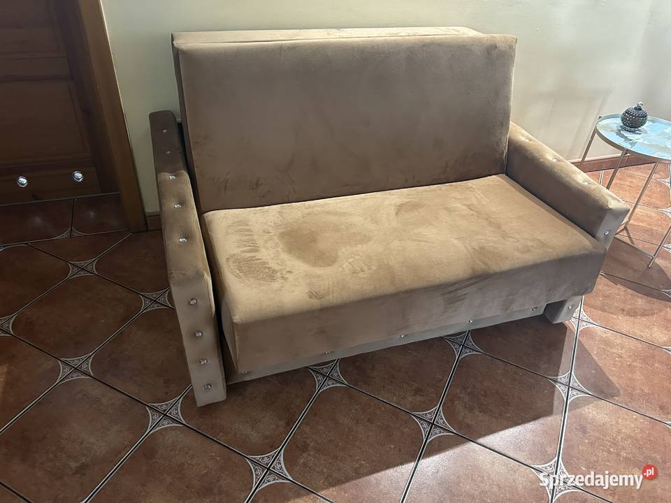 Stan idealny Sofa Amerykanka obita kryształkami Gronowice