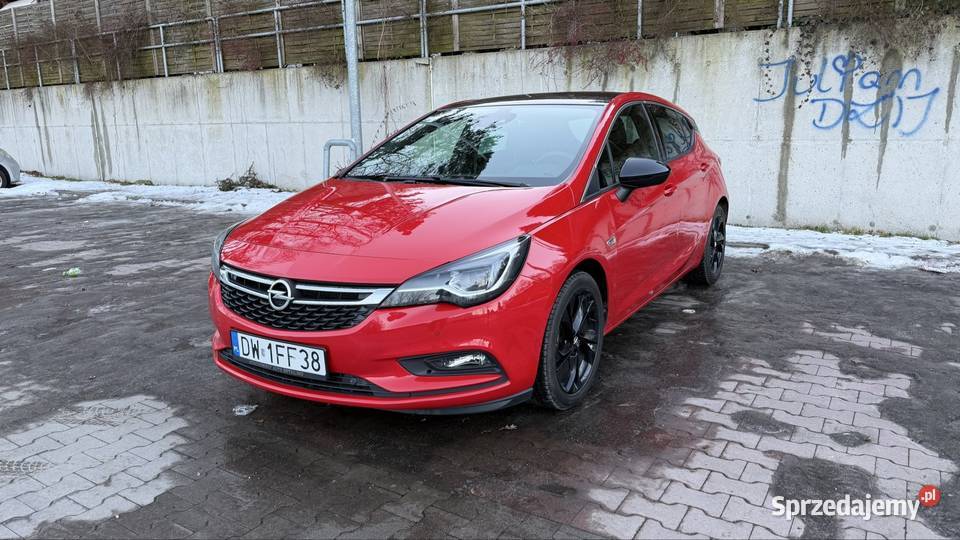 Opel Astra K 16 200 opony i bagazniki Kowary