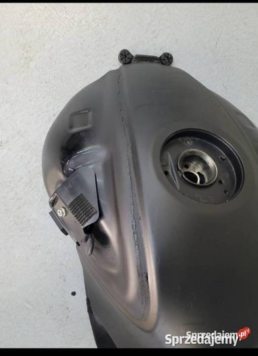 Suzuki Gladius GSF 650 ZBIORNIK PALIWA BAK Nowy Tomyśl