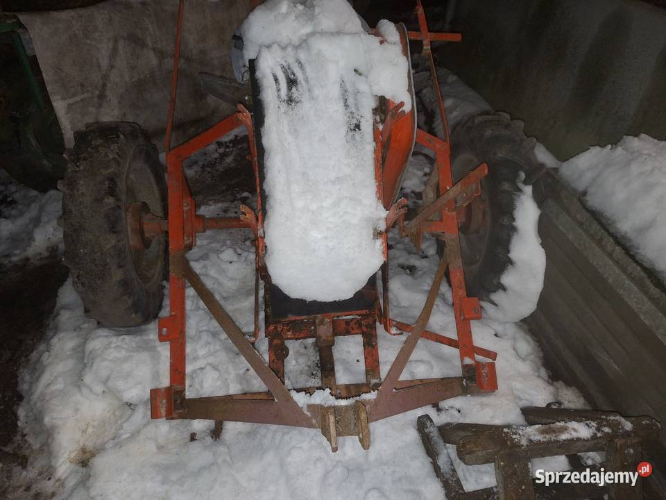 Sprzedam kosa Rozsiewacze nawozów Konin