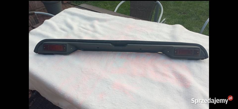 Sprzedam lotke spojler na tylną klapę Golf 1 Rawicz