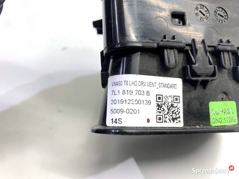 KRATKA NAWIEWU LEWY PRZÓD VW TRANSPORTER T6 osobowe