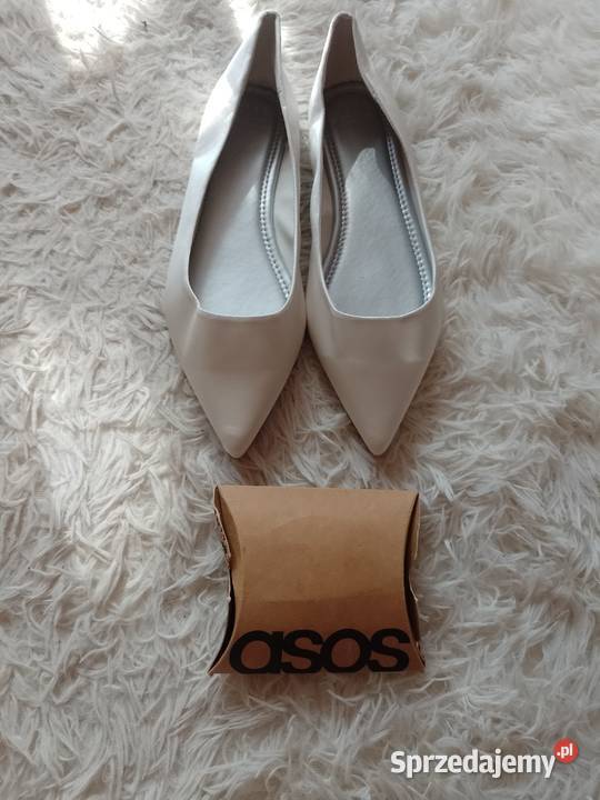 42 ASOS Design Białe baleriny ślubne z Londynu Kraków