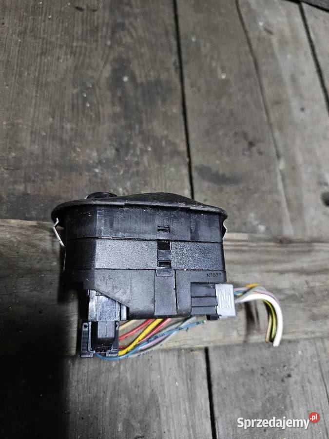 Przełącznik szyb peguot 206 Łagów