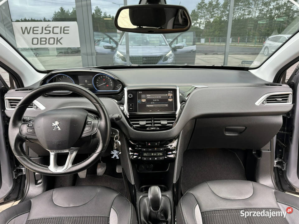 Peugeot 2008 2kplopon Półskóra Czujniki Tempomat manualna sprzedam