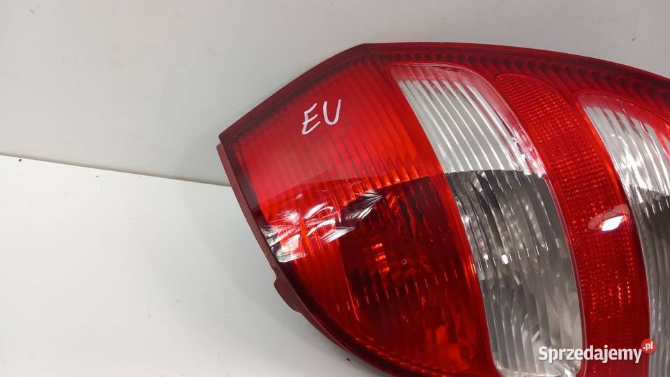 MERCEDES A KLASA W169 HB LAMPA TYŁ PRAWA EU Zbierkowo sprzedam