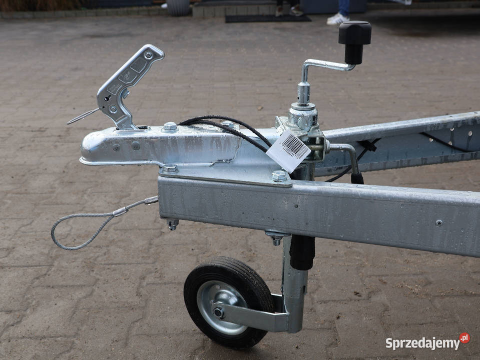 TEMARED TRANSPORTER 30152 z plandeką płaską i Cegielsko