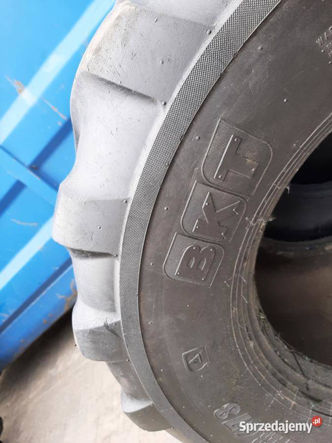 2x Opona używana rolnicza 65045225 65045R225 BKT Zaścianki