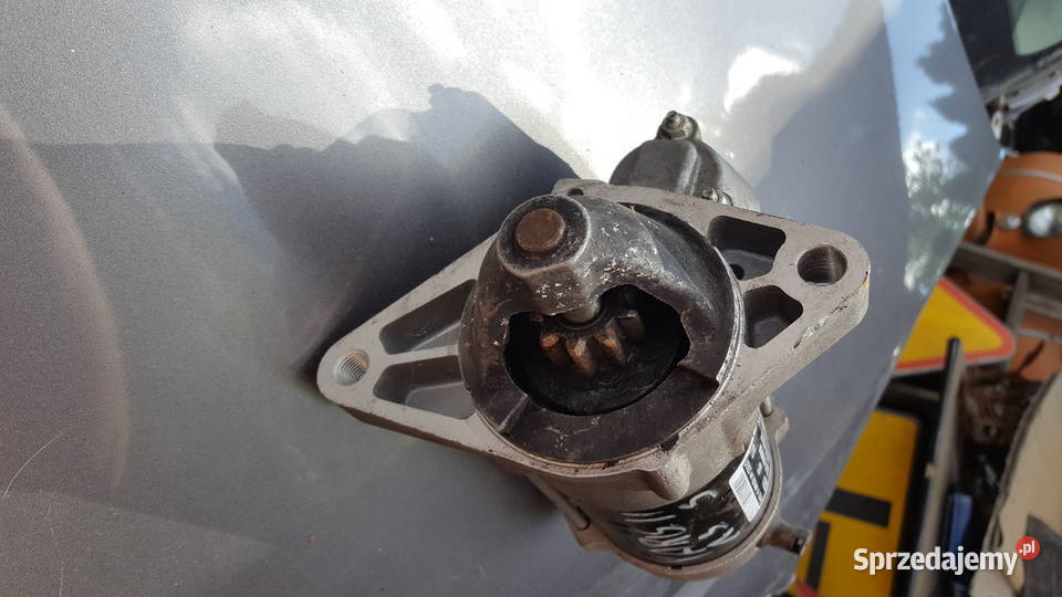 toyota yaris II 13 benzyna Ostrów Wielkopolski sprzedam