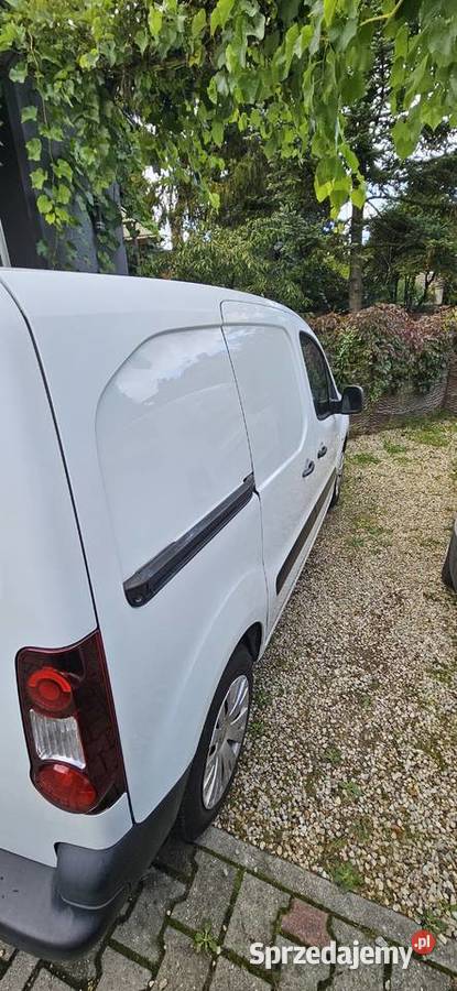 Citroen Berlingo 16 Hdi 2015 3 osobowy manualna Świętochłowice