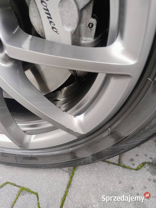 Alfa Romeo Giulia Tonale 159 Opel Jeep R17 kola Kielce