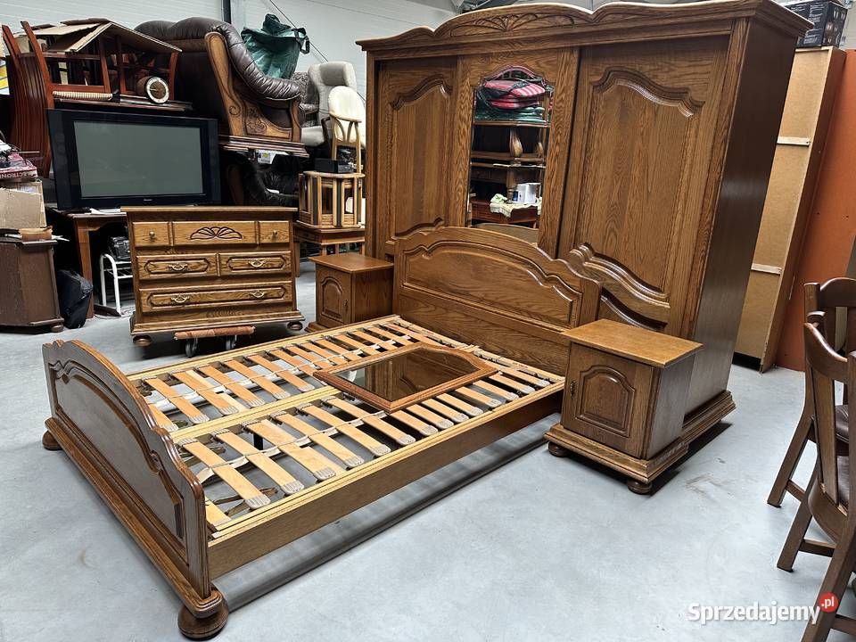 Ładna dębowa sypialnia Łóżko szafki komoda szafa Sławoszewek sprzedam