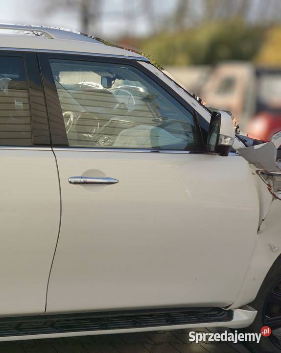 SZYBA BOCZNA DRZWI PRAWY PRZÓD INFINITI QX80 wielkopolskie Nowy Tomyśl