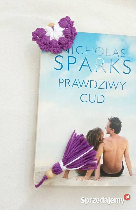 Zakładka do książki wykonana na szydełku Łask