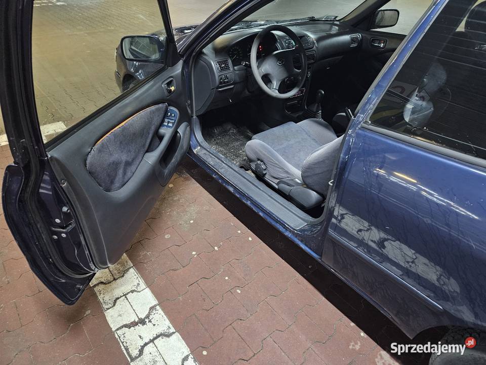 Toyota Corolla e11 Rok produkcji 2000 podkarpackie Stalowa Wola