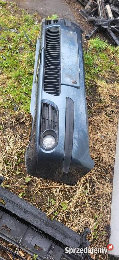 Skoda Fabia 1 FL Zderzak Przód spodu uszkodzenie