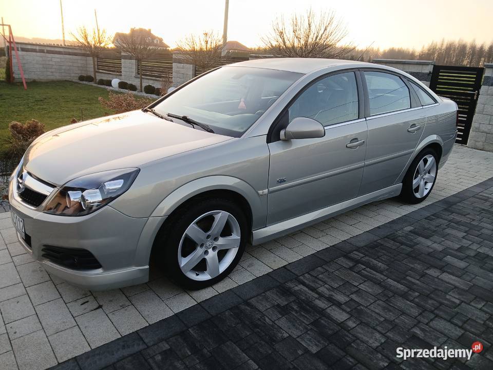 OPEL VECTRA C OPC LIFT Rok produkcji 2008 Lubcza