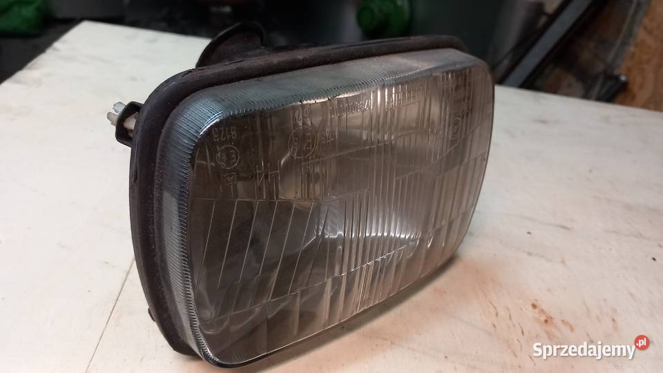 lampa przód reflektor przedni maluch fiat 126p Części samochodowe Oświęcim