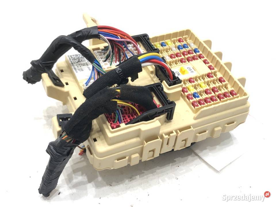 SKRZYNKA BEZPIECZNIKÓW KIA STINGER 91951J5190