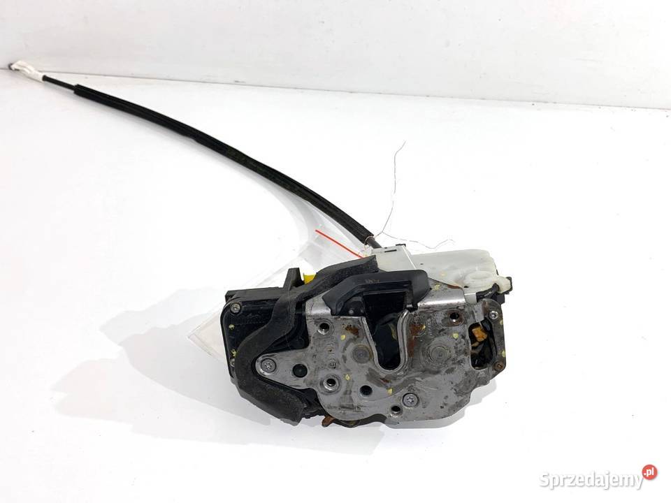 ZAMEK DRZWI LEWY PRZÓD OPEL INSIGNIA A Hatchback