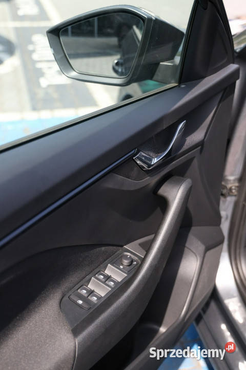 koda Scala 10 TSI 115 led tempomat czujniki pełny VAT śląskie