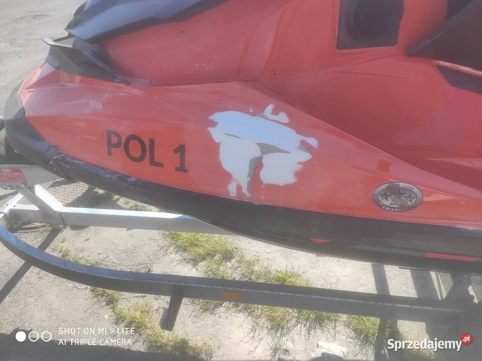 Naprawa łódek rib jacht laminowanie malowanie Sport i Wypoczynek