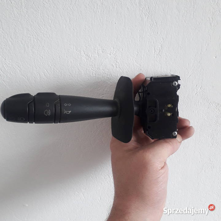 Przełacznik zespolony kierunów klaksonu Reno Żabno