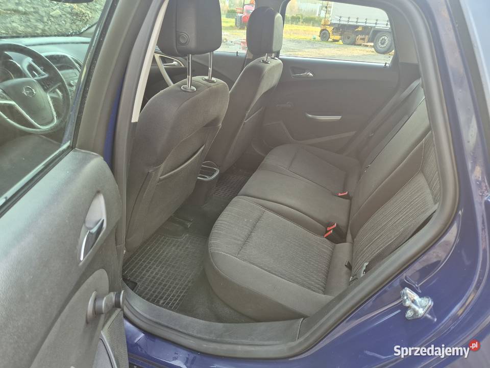 Opel Astra J 17d 110 6 biegów Salon Zadbana manualna