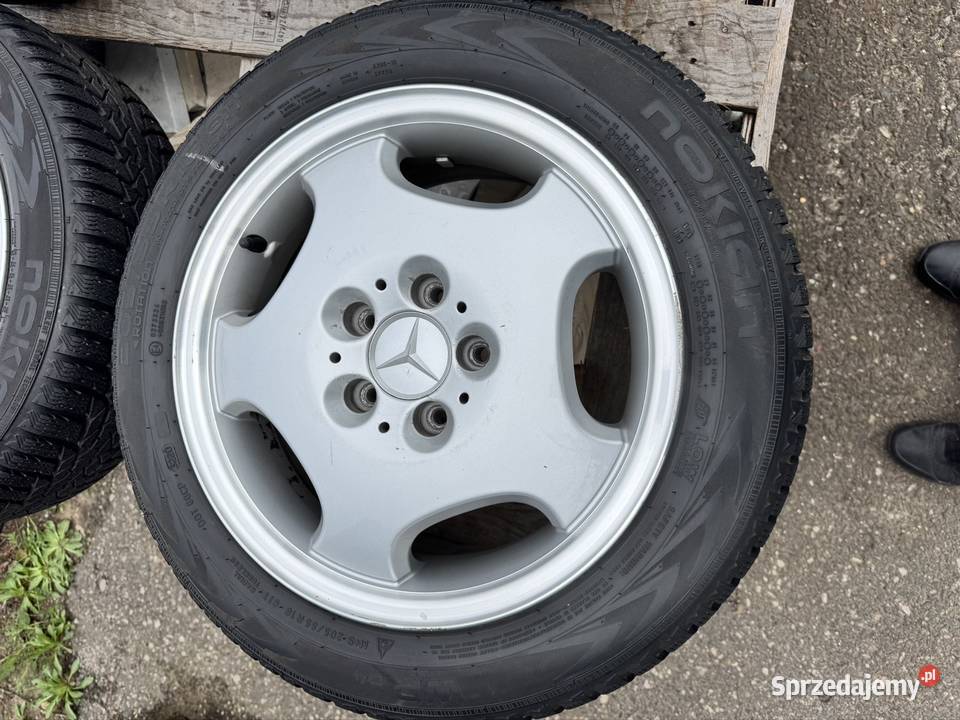 Koła Mercedes 16 opony zimowe nokian 2020r 20555 Samochodowe Pruszcz Gdański
