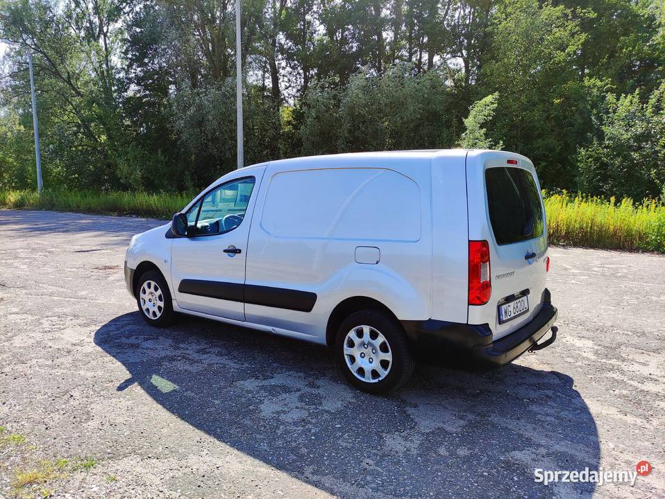 Peugeot partner long 16 HDi 90 3os klima hak Łaskarzew